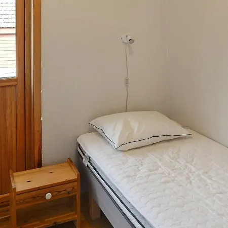 Holiday Skiftun Holiday home Nesvik